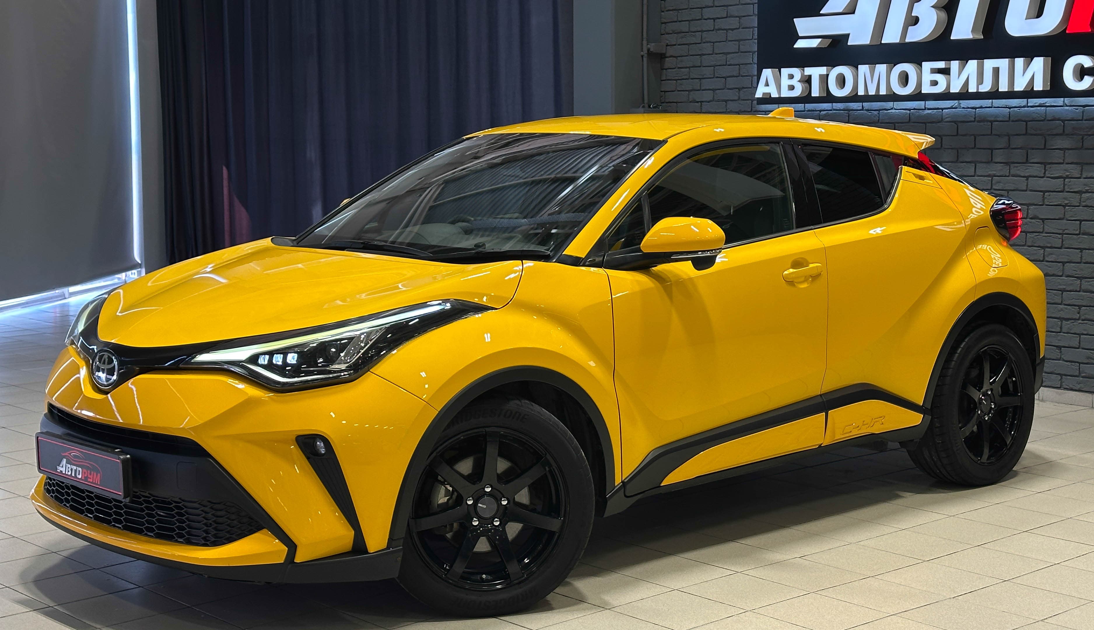 Toyota C-HR - 2